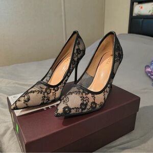 Lace Pointed-Toe Stiletto Heels in Black - Women